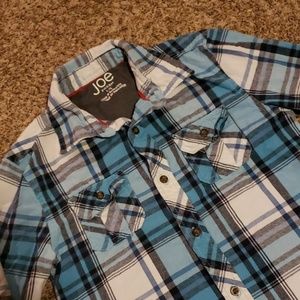 Joe Fresh Shirts & Tops - 4/$20 Joe fresh button up Joe Fresh Shirts & Tops - 4/$20 Joe fresh button up